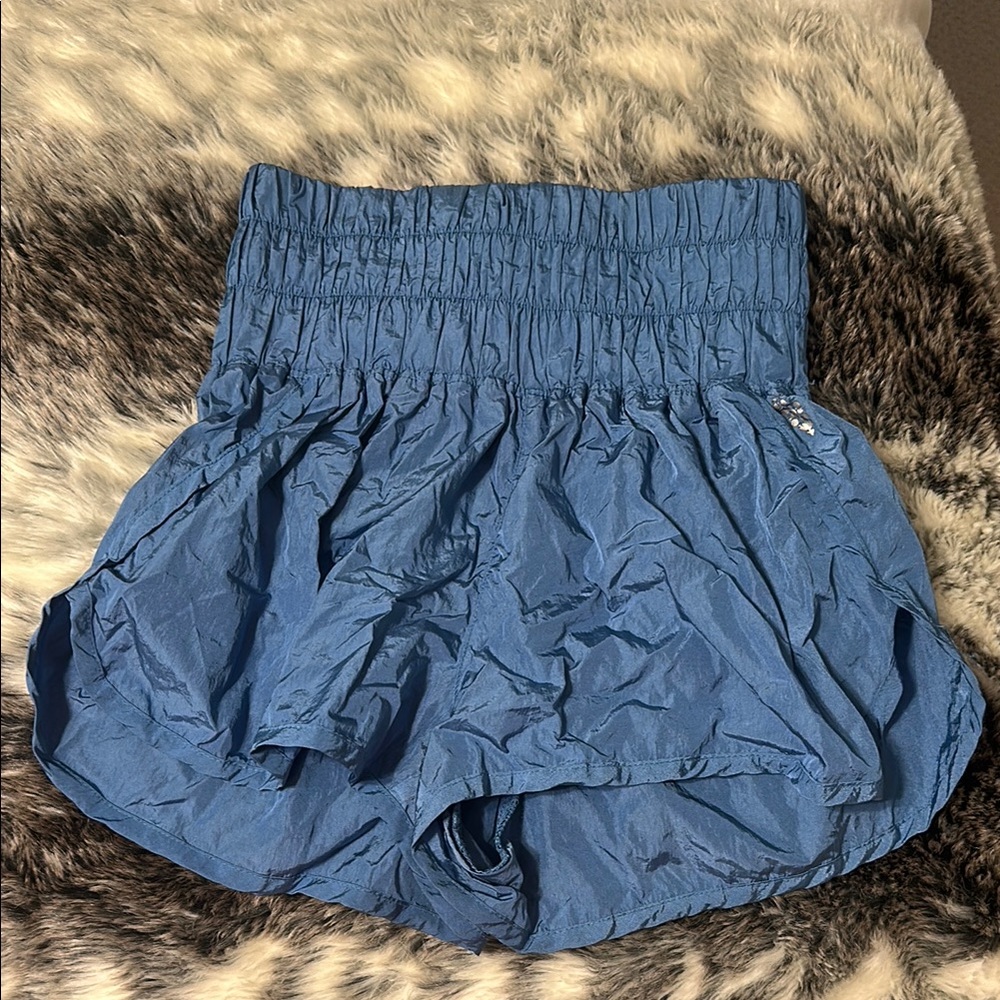 The Way Home shorts in blue